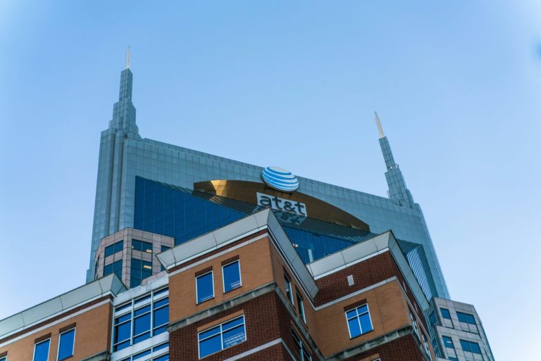 AT&T to buy Lumen’s fibre business in .75 billion deal